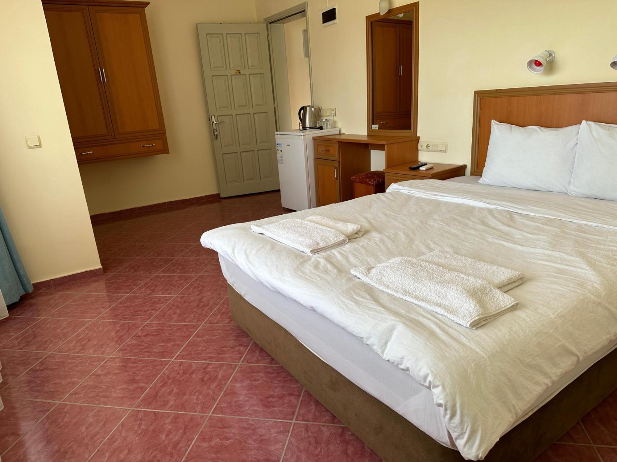 Palm Konak Hotel Çıralı Kültér fotó