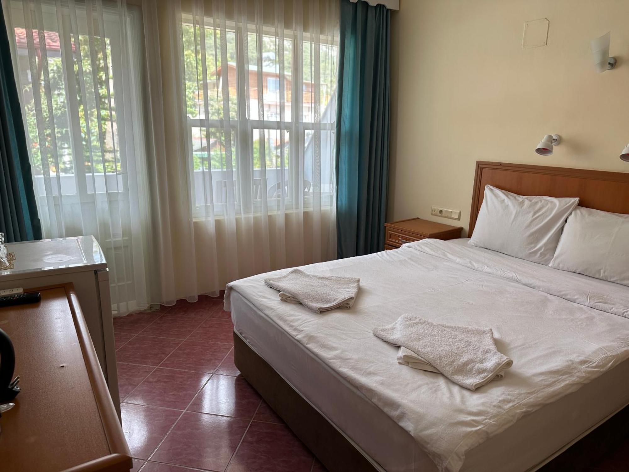 Palm Konak Hotel Çıralı Kültér fotó