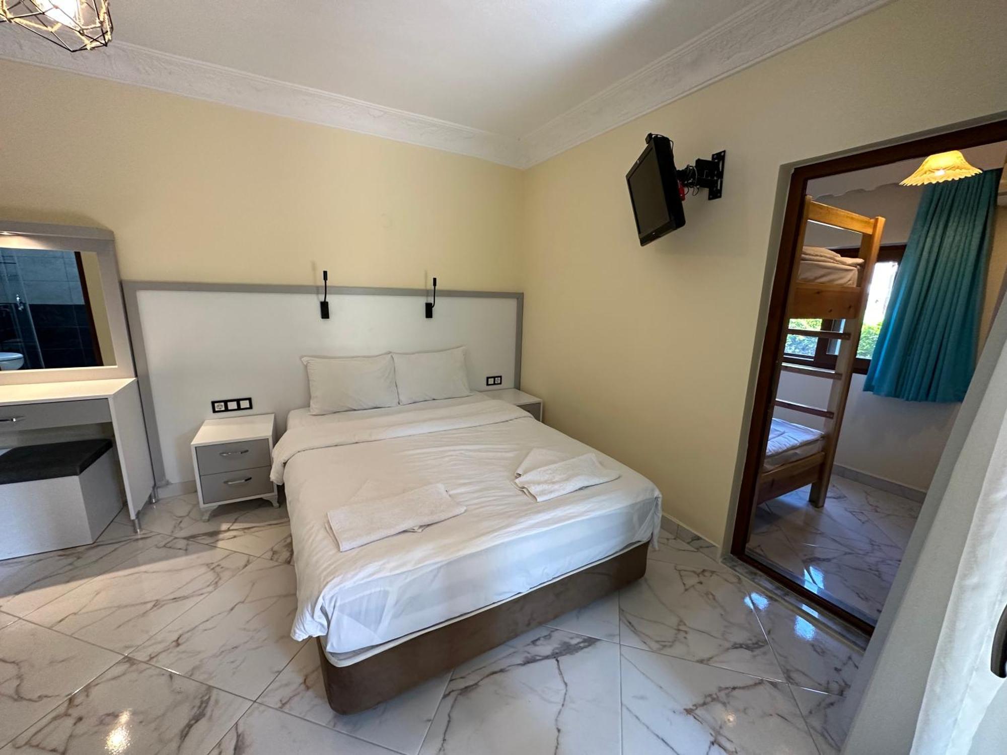 Palm Konak Hotel Çıralı Kültér fotó